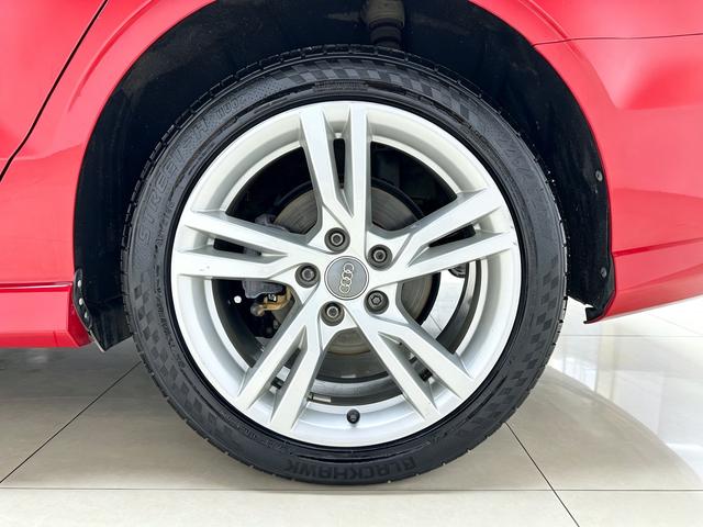 Audi A3 2019 thumb 7