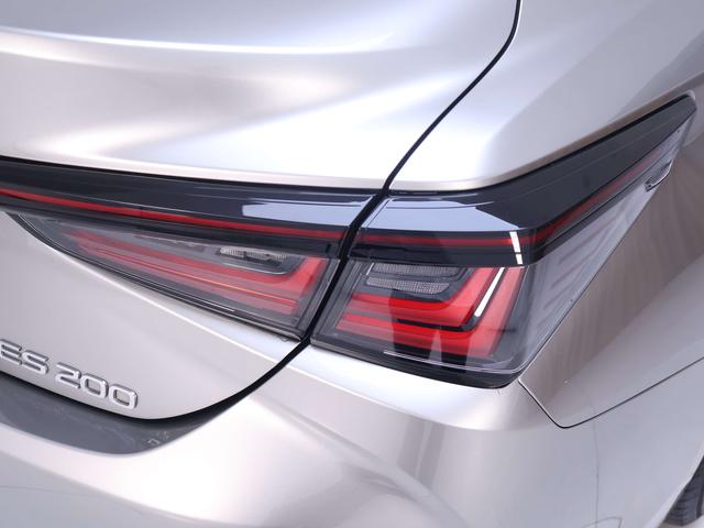 Lexus ES 2025 thumb 7