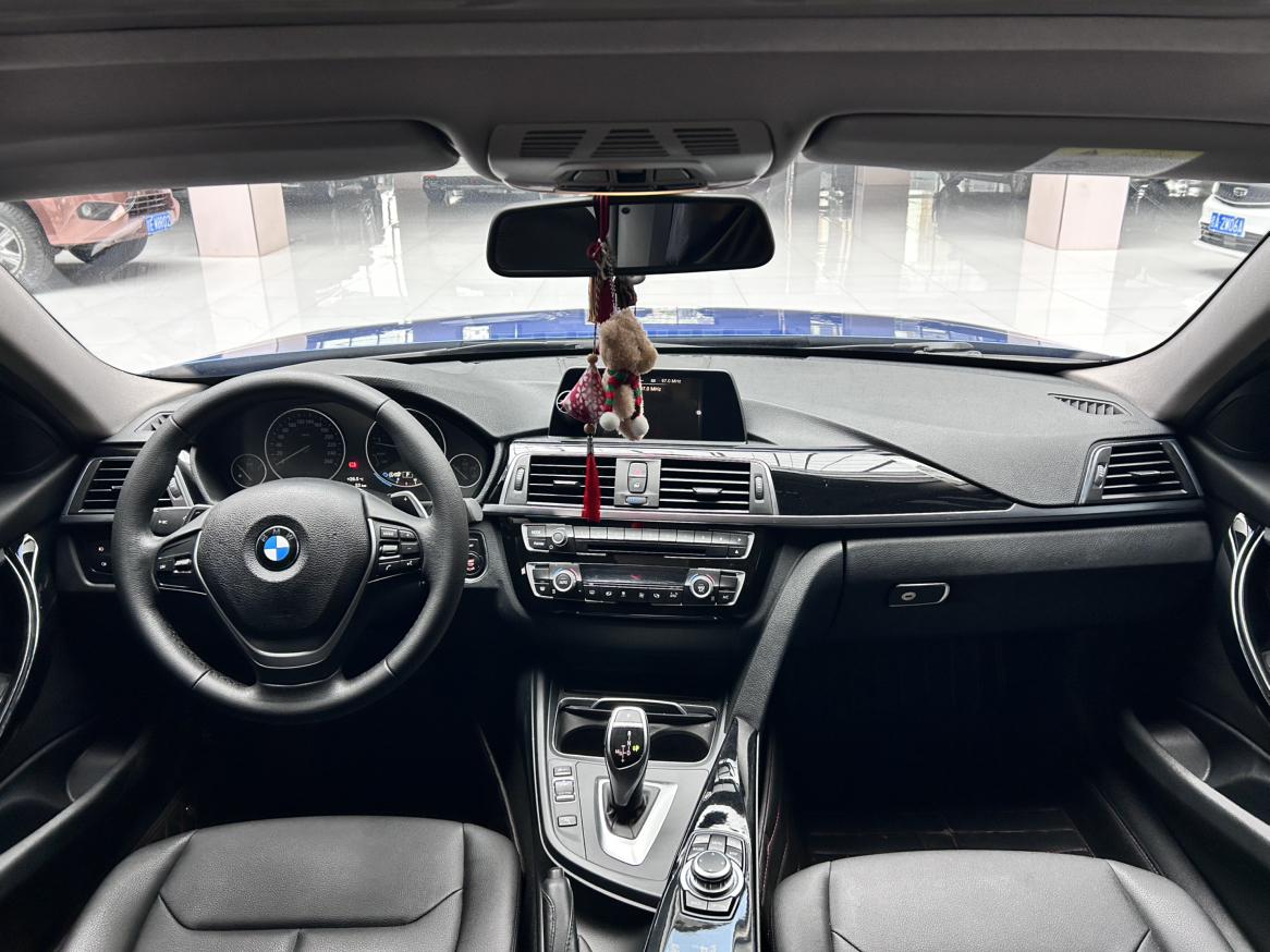 BMW 3 серии 2017 thumb 10