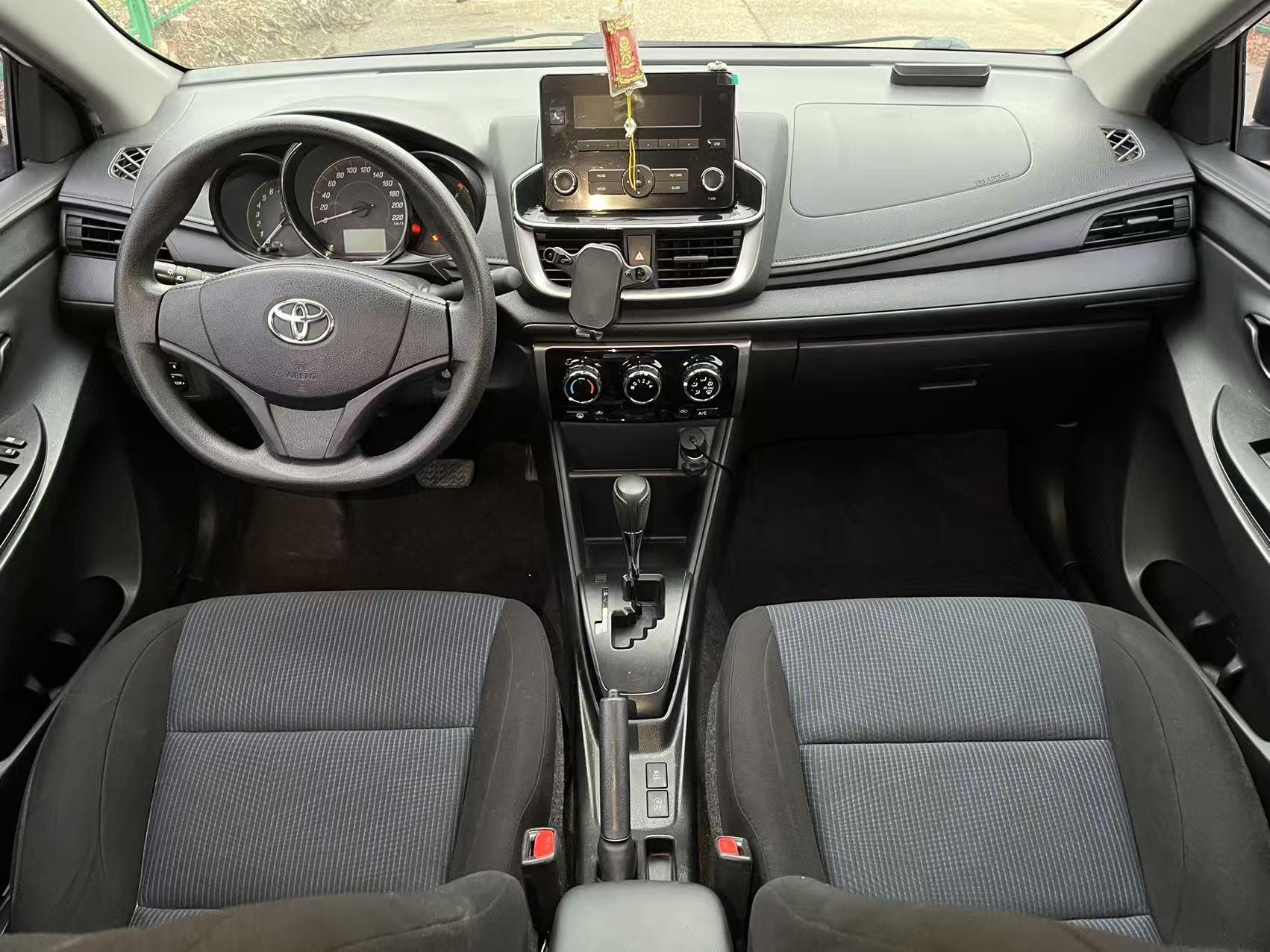 Toyota Yaris 2021 thumb 9