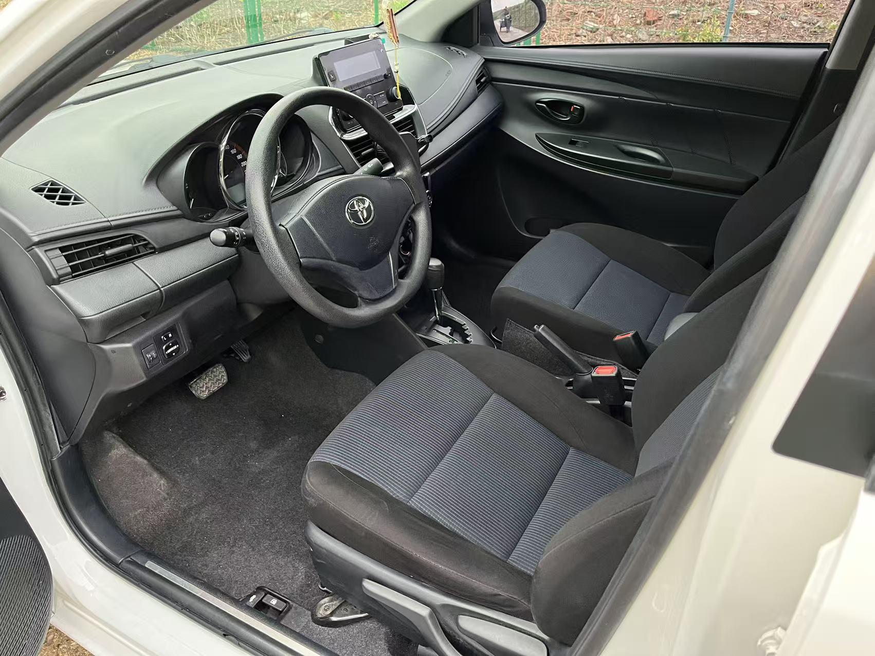 Toyota Yaris 2021 thumb 11