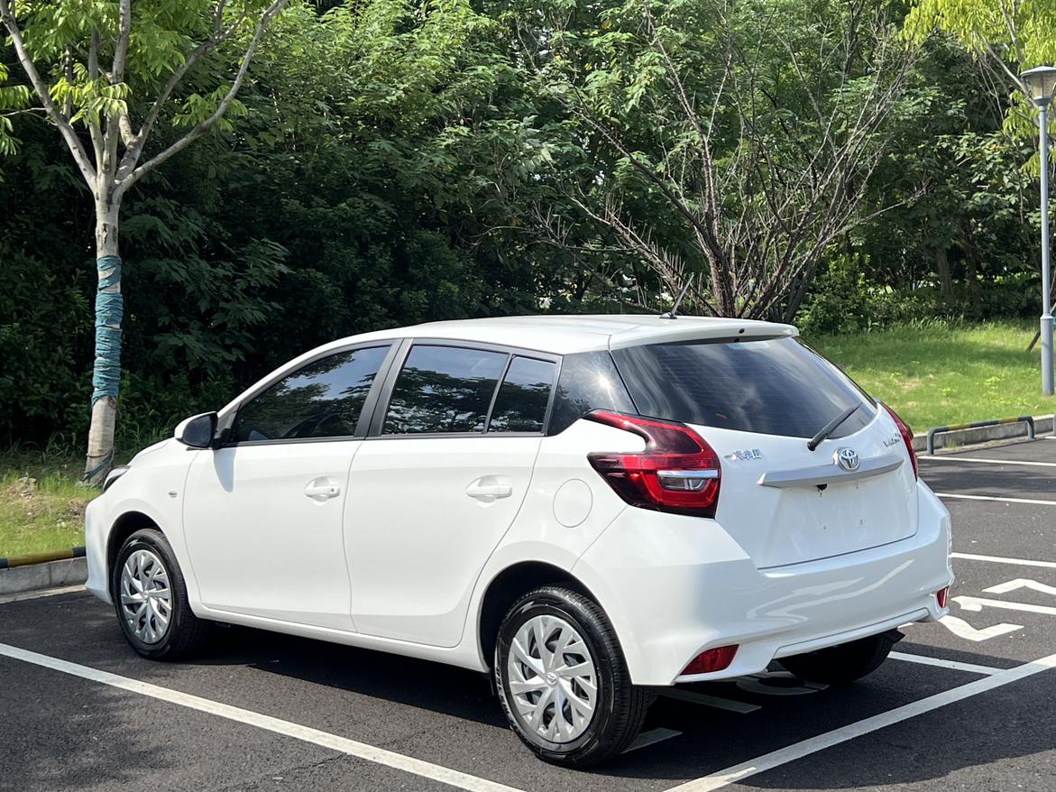 Toyota Vios 2022 thumb 3