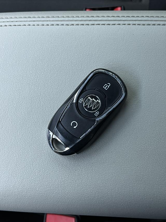 Buick 6 PHEV 2020 thumb 9