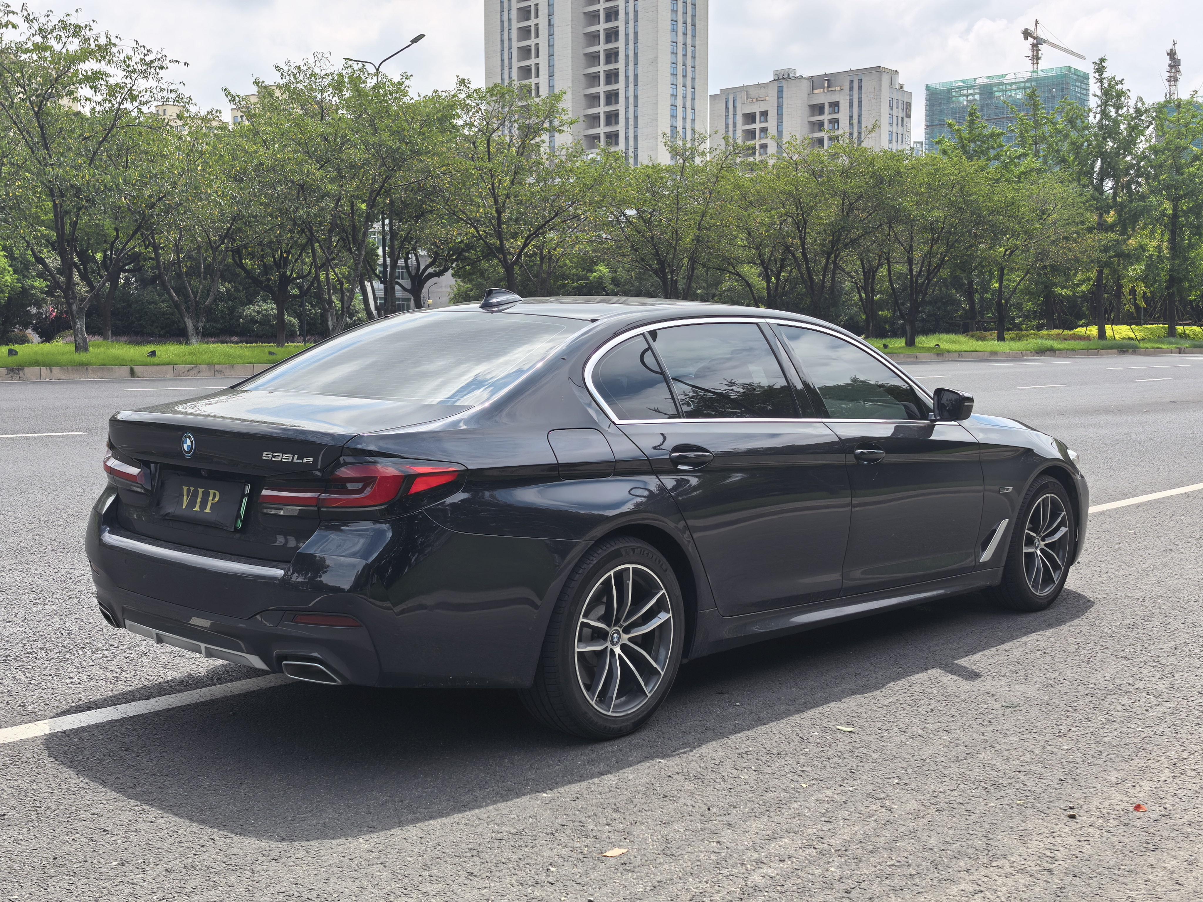 BMW 5 серии 2022 thumb 5