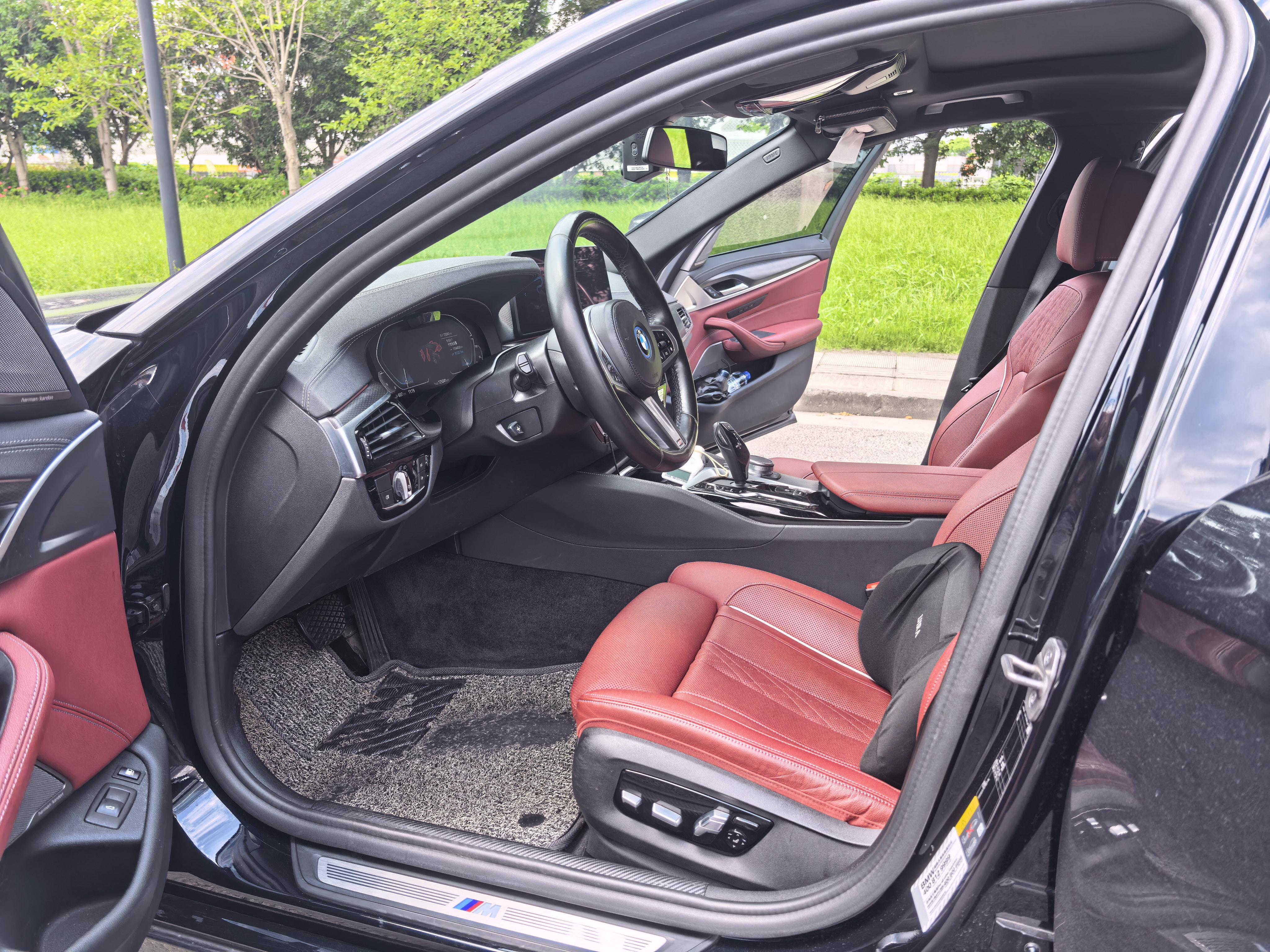 BMW 5 серии 2022 thumb 12