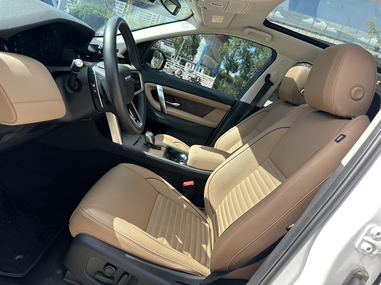 Land Rover Discovery Sport 2024 thumb 10