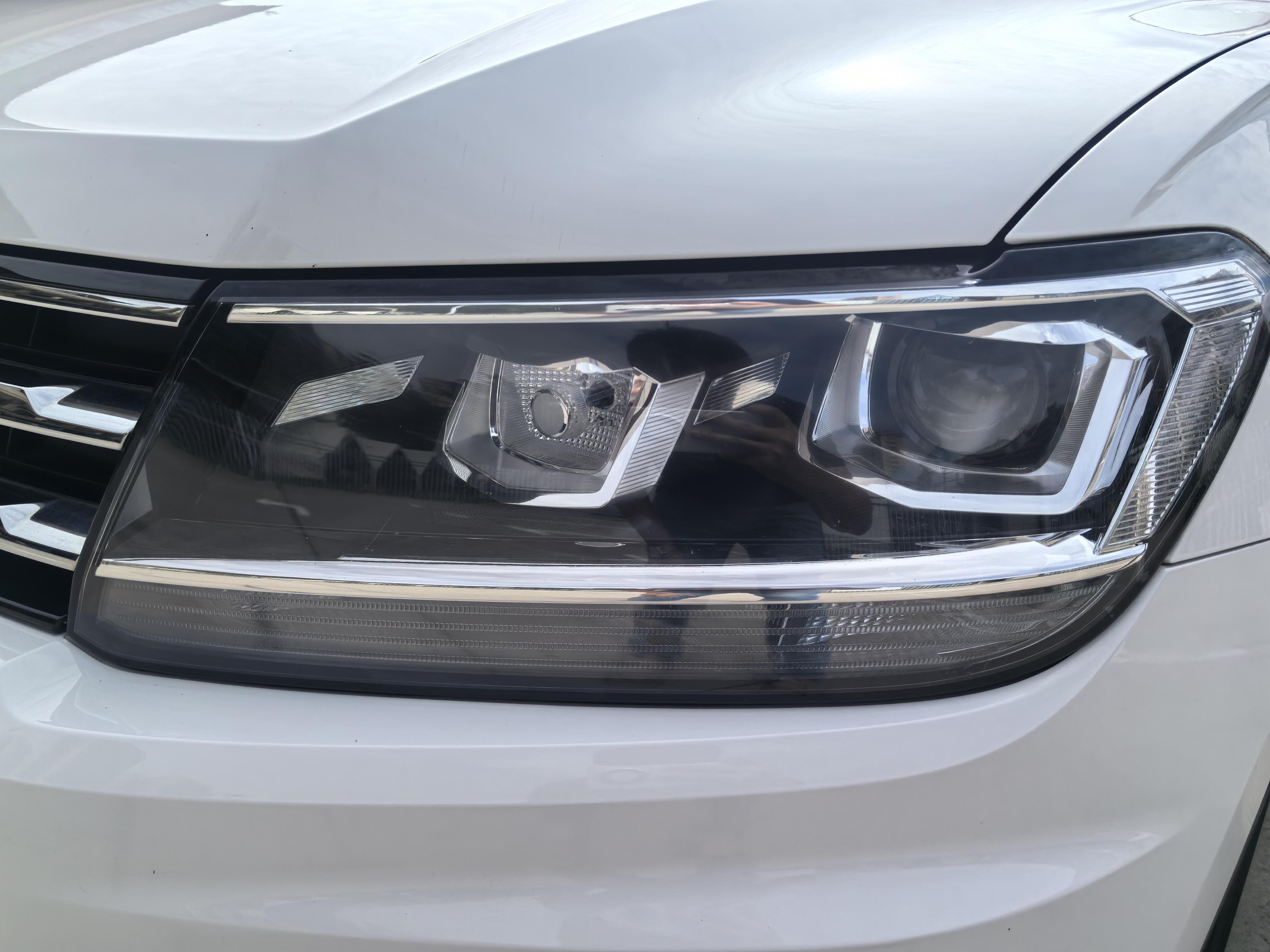 Volkswagen Tiguan 2018 thumb 6