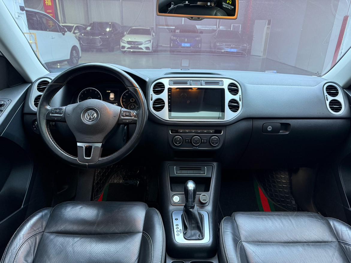 Volkswagen Tiguan 2016 thumb 3