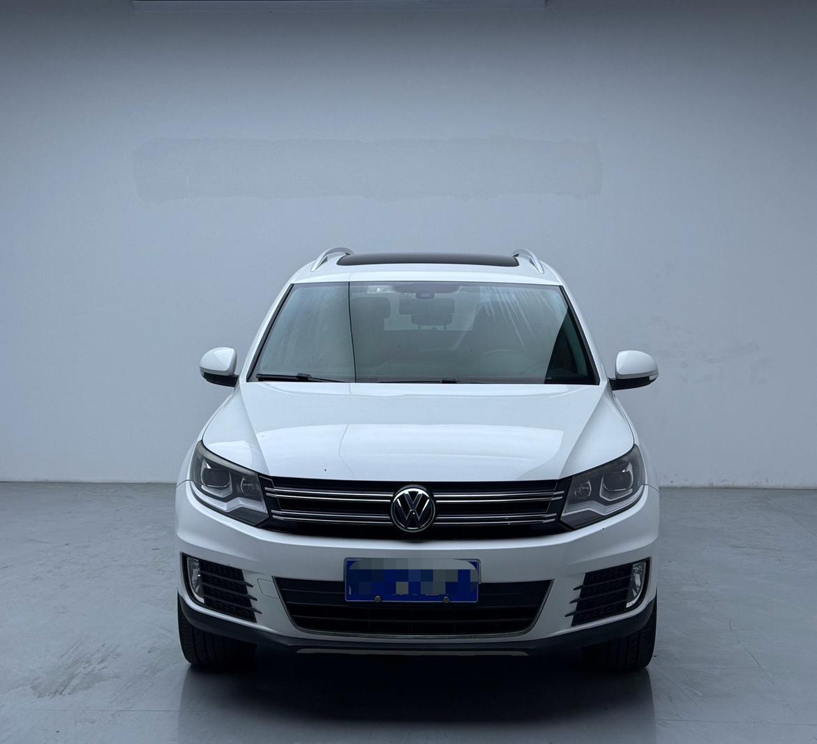 Volkswagen Tiguan 2016 thumb 9