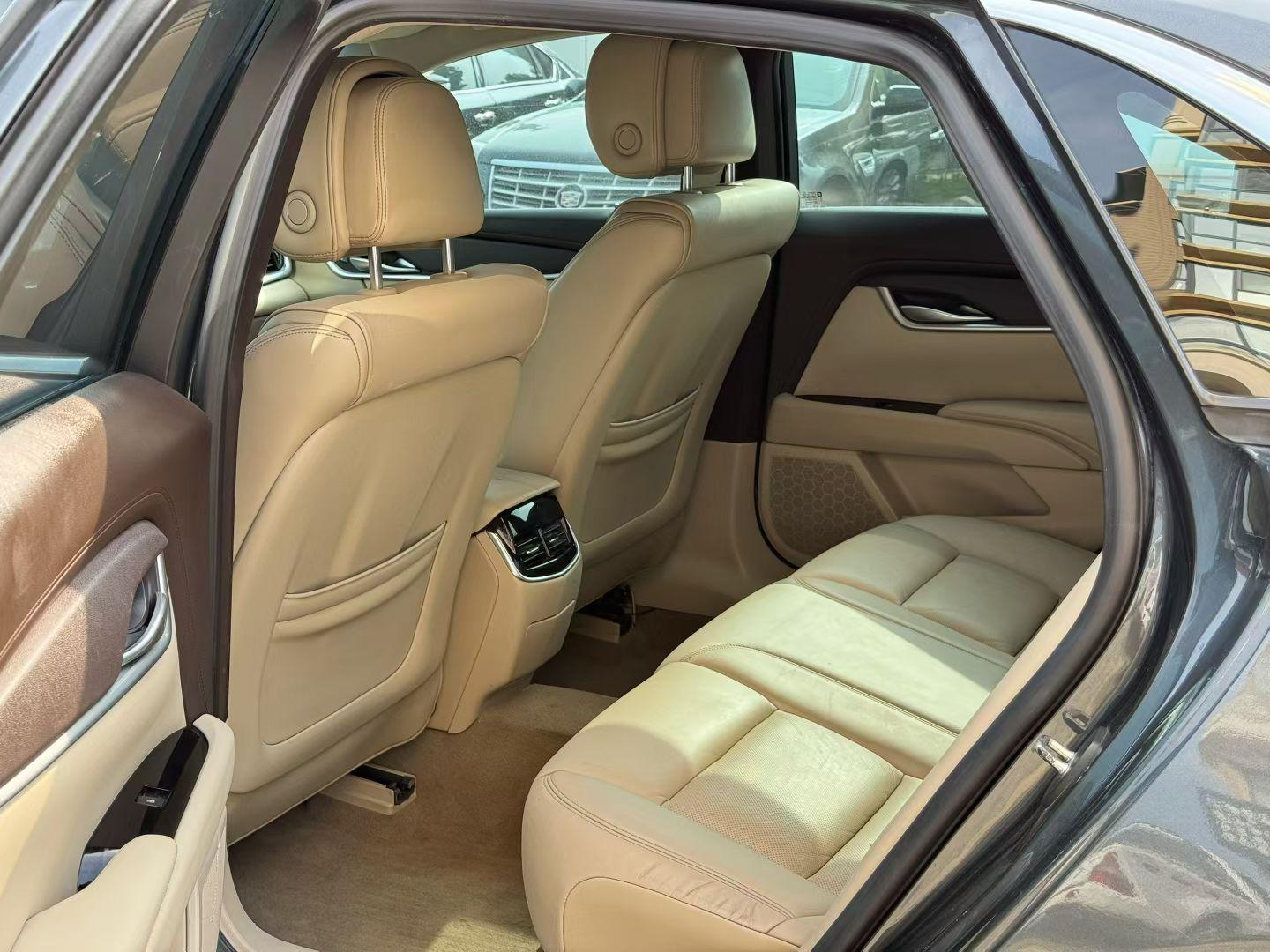 Cadillac XTS 2013 thumb 7