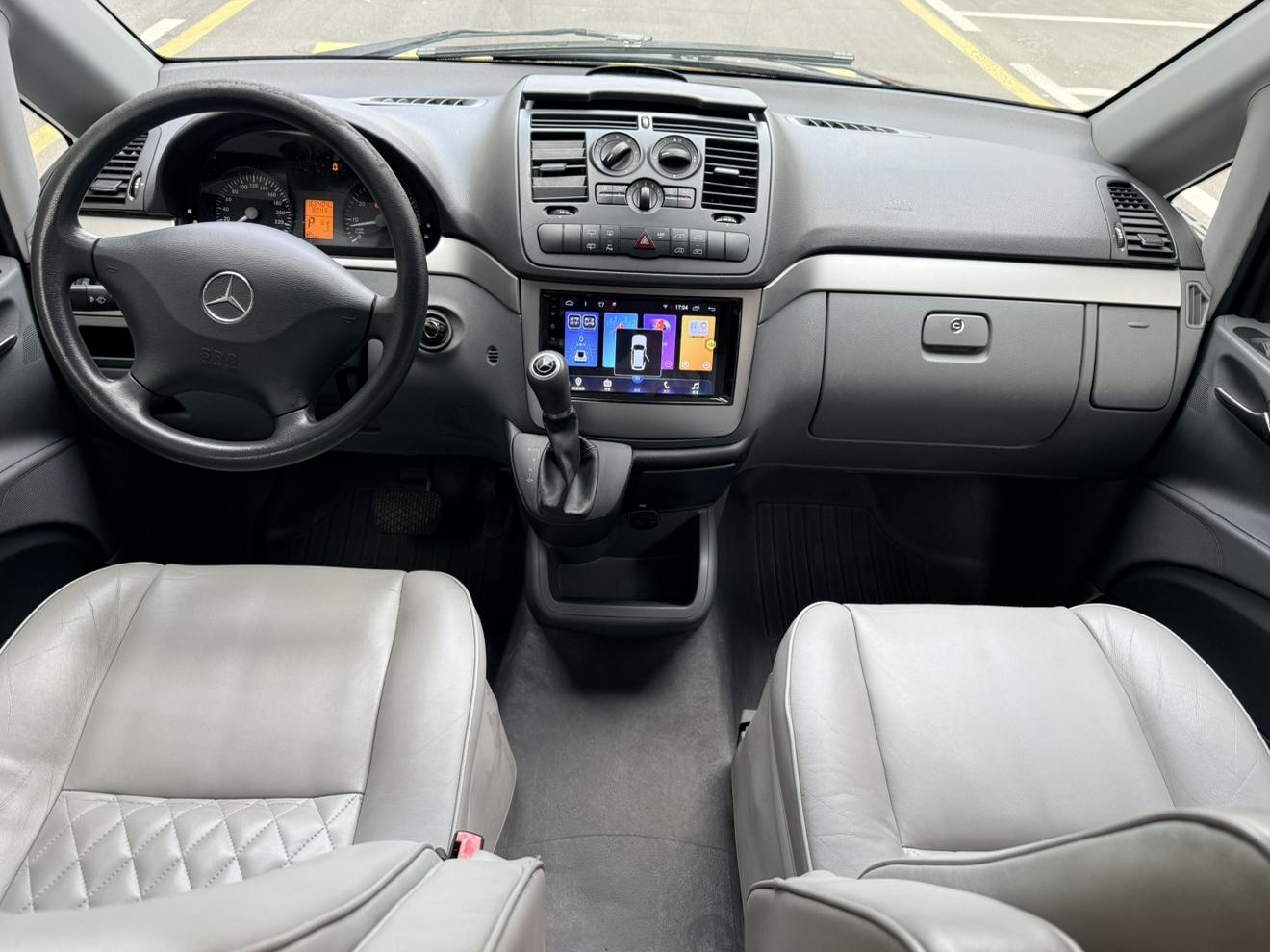 Mercedes-Benz Wei Ting 2011 thumb 6