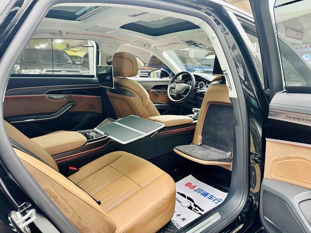 Audi A8 2019 thumb 4