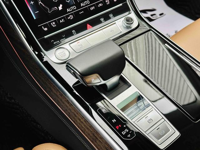 Audi A8 2019 thumb 8