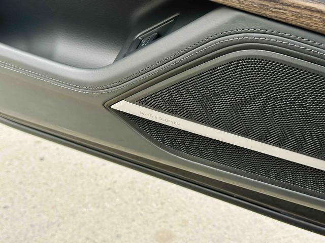 Audi A8 2019 thumb 9