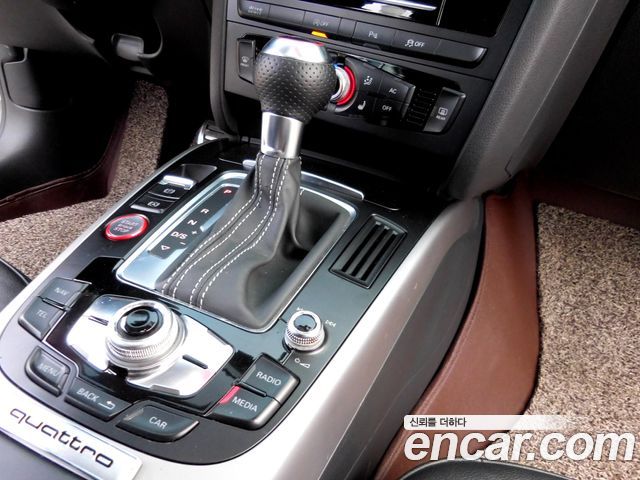 Audi A5 2013 thumb 9