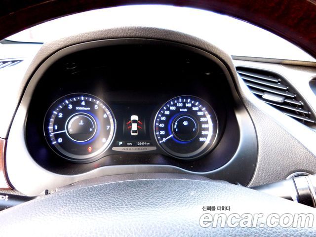 Hyundai Grandeur 2013 thumb 8