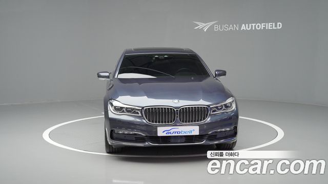 BMW 7 серии 2015 thumb 3