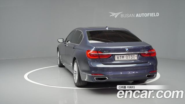 BMW 7 серии 2015 thumb 5