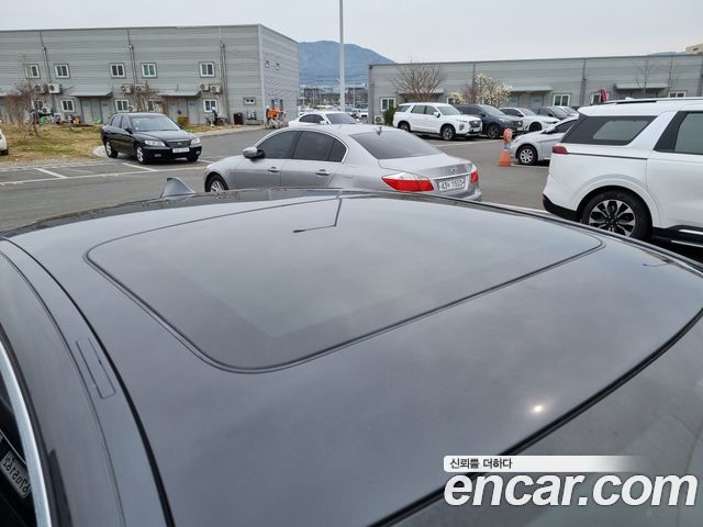 BMW 5 серии 2011 thumb 11
