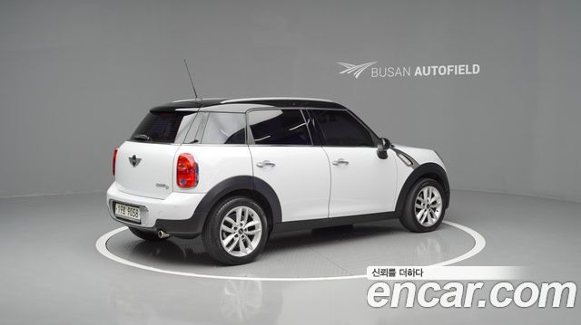 Mini Countryman 2012 thumb 6