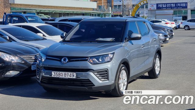 SsangYong Tivoli 2019 thumb 2