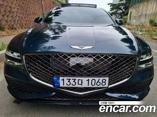 Genesis G80 2023 thumb 2