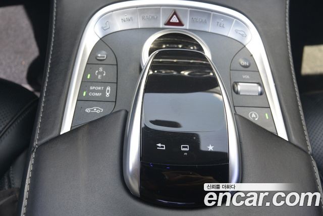 Mercedes-Benz S-Class 2016 thumb 10