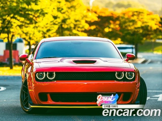 Dodge Challenger 2020 thumb 4