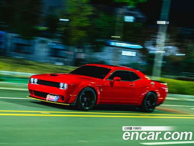 Dodge Challenger 2020 thumb 12