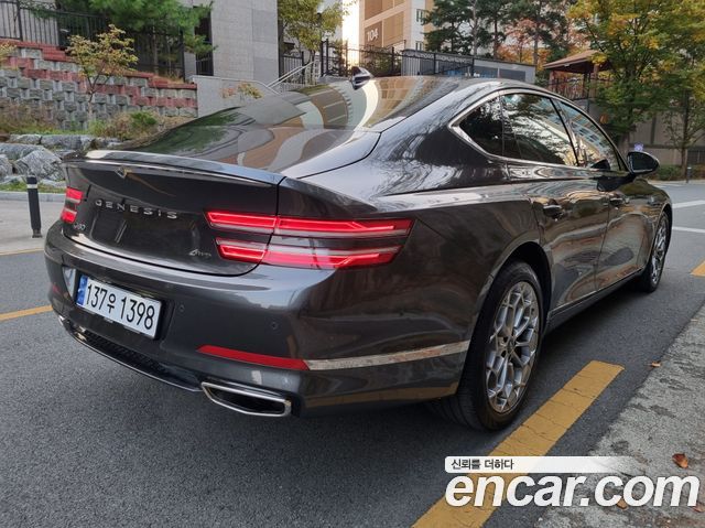 Genesis G80 2022 thumb 7