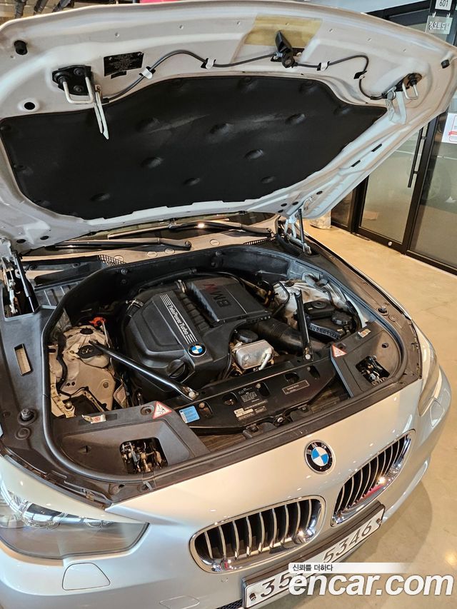 BMW 3 серии GT 2010 thumb 8