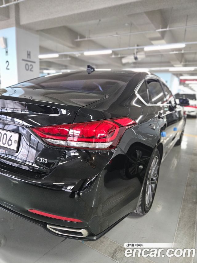 Hyundai Genesis 2015 thumb 12