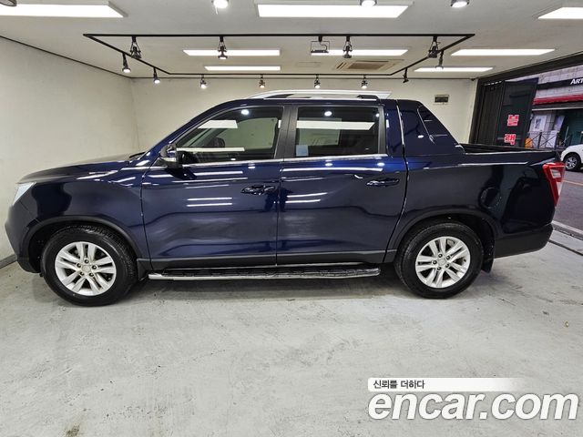 SsangYong Rexton 2018 thumb 9