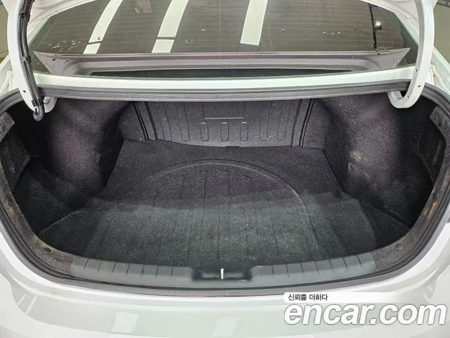 Hyundai Avante 2019 thumb 2