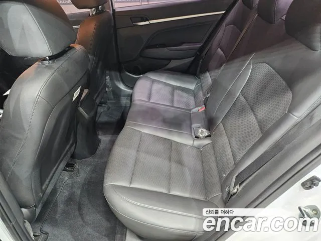 Hyundai Avante 2019 thumb 9