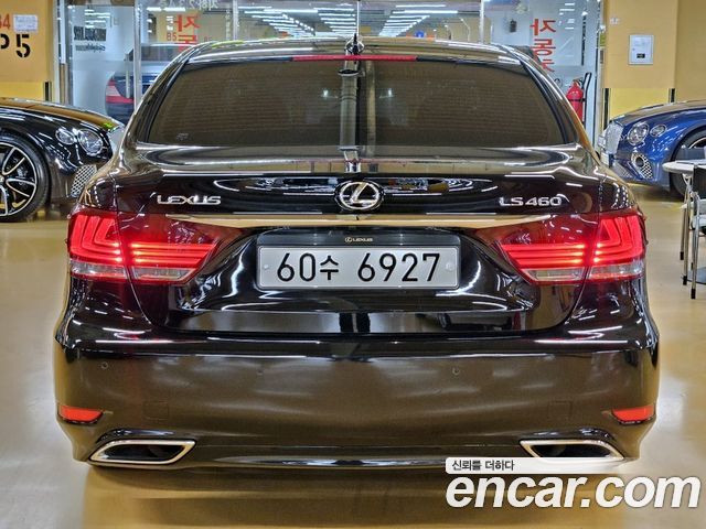 Lexus LS 2014 thumb 2
