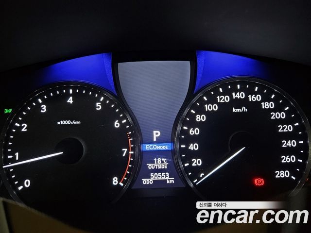 Lexus LS 2014 thumb 8