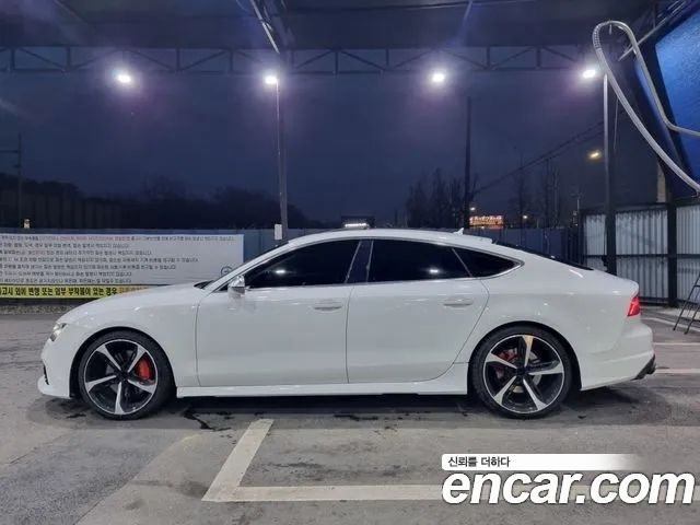Audi A7 2013 thumb 4