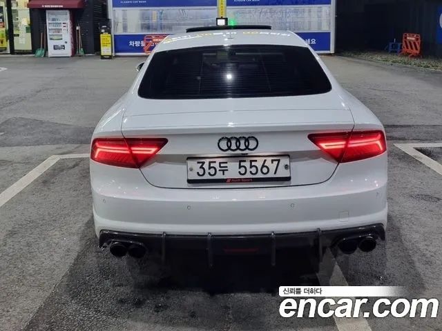 Audi A7 2013 thumb 5