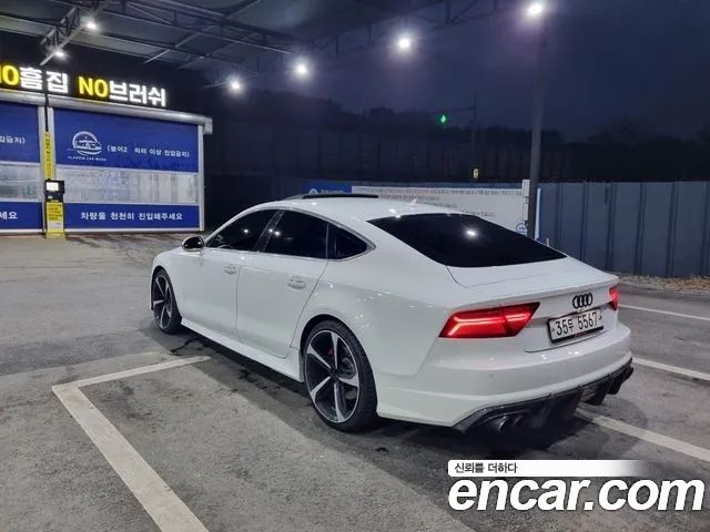 Audi A7 2013 thumb 7
