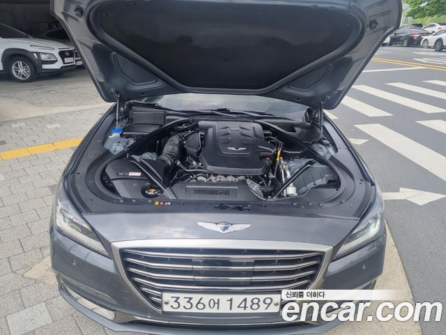 Genesis G80 2019 thumb 7