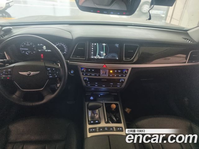 Genesis G80 2019 thumb 8