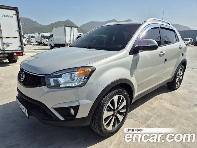 SsangYong Korando 2014 thumb 2