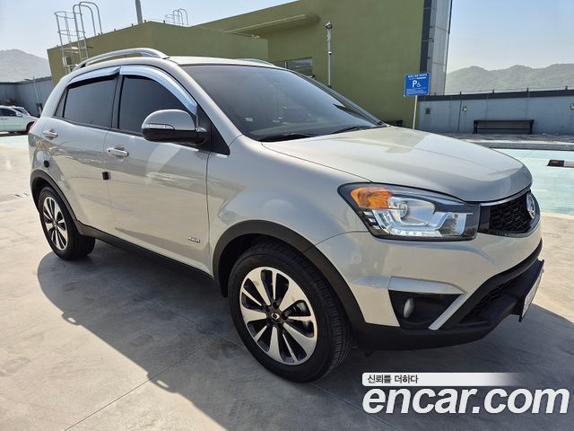 SsangYong Korando 2014 thumb 6