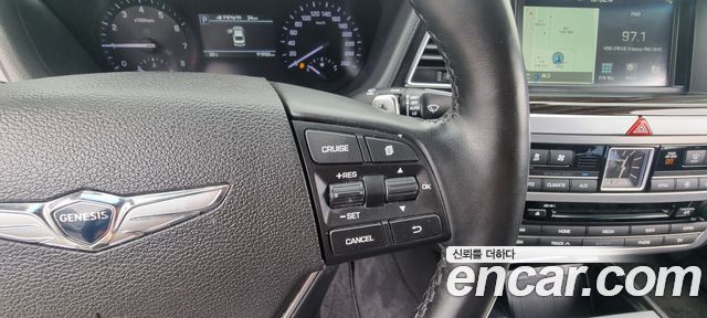 Genesis G80 2018 thumb 9