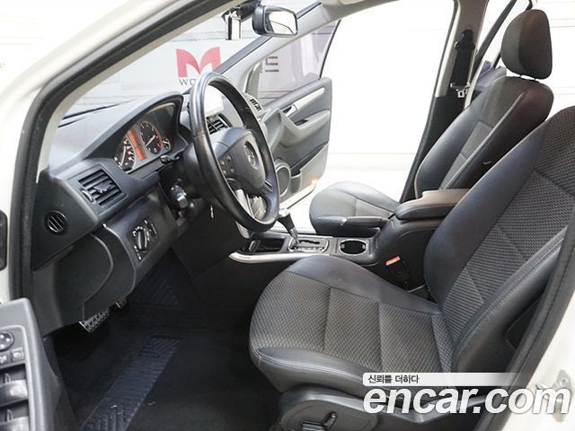Mercedes-Benz B-Class 2011 thumb 10