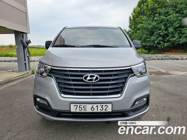 Hyundai Starex 2019 thumb 3