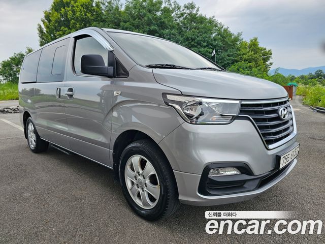 Hyundai Starex 2019 thumb 4