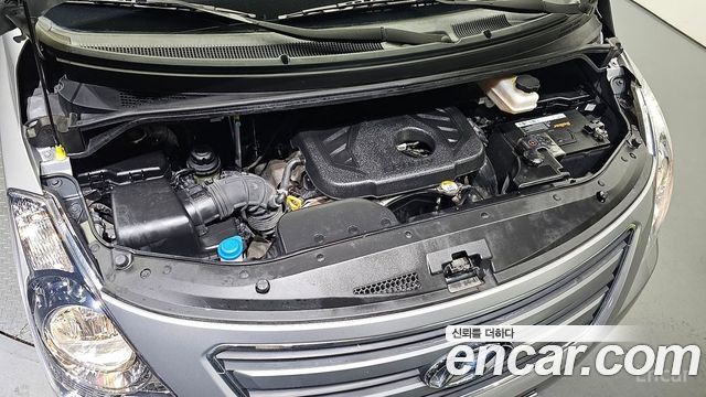 Hyundai Starex 2017 thumb 7