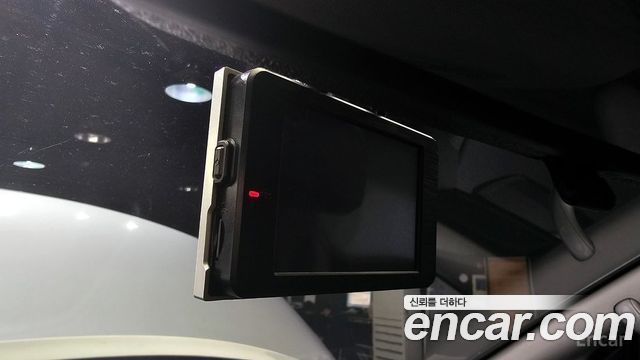 Hyundai Starex 2017 thumb 12